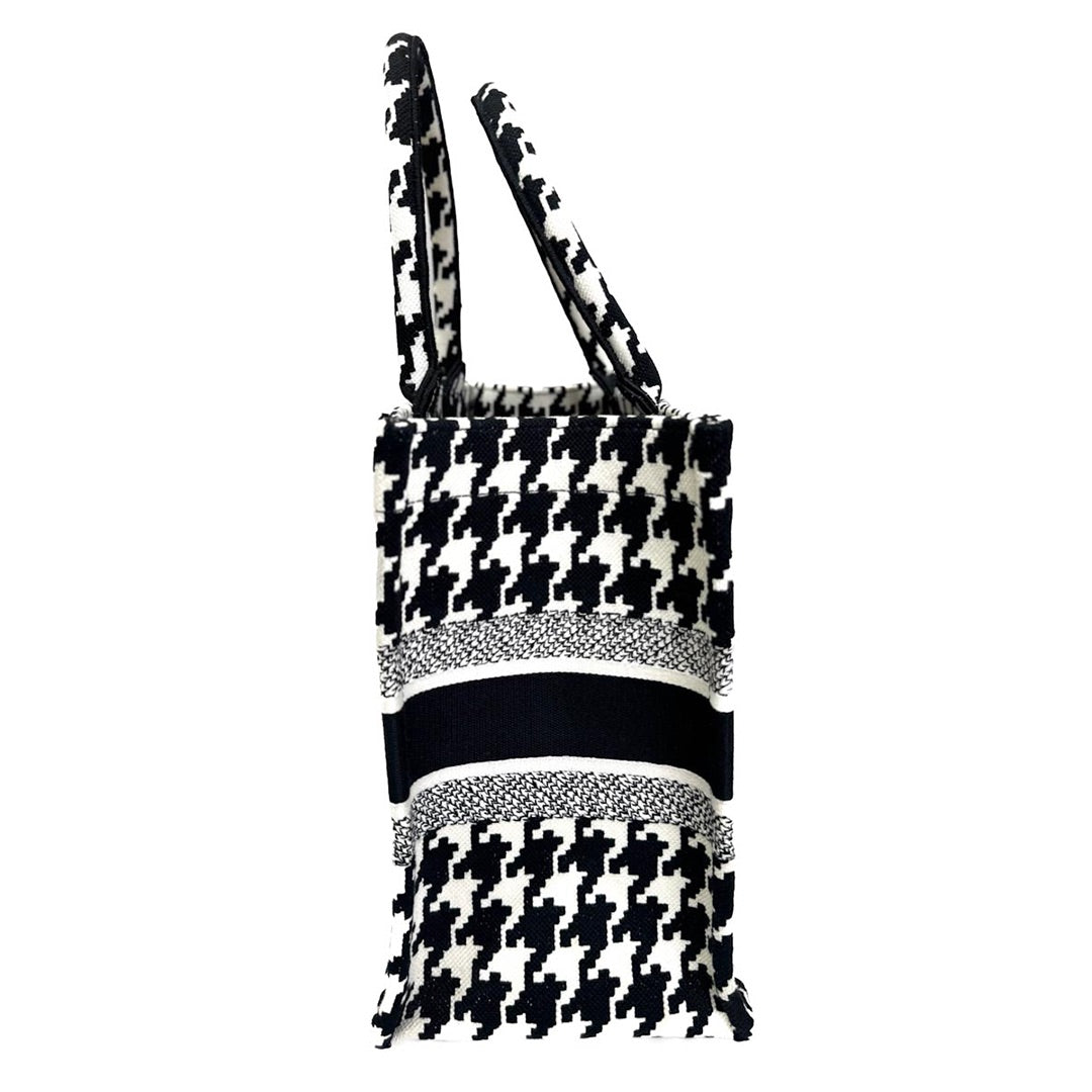 Dior Black & White MM Book Tote - Jiaxyk