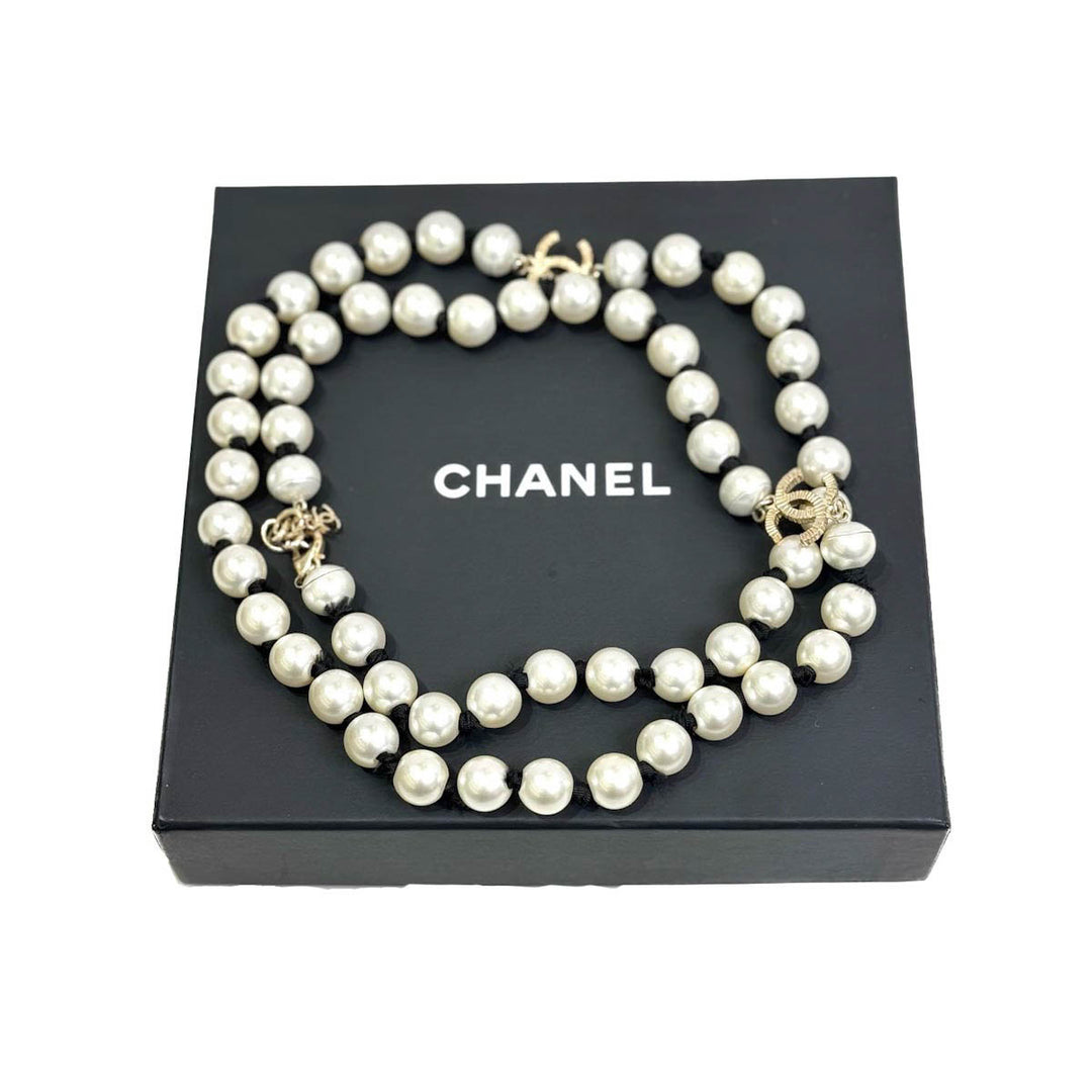 Chanel CC Logo Pearl Long Necklace A16K - Jiaxyk
