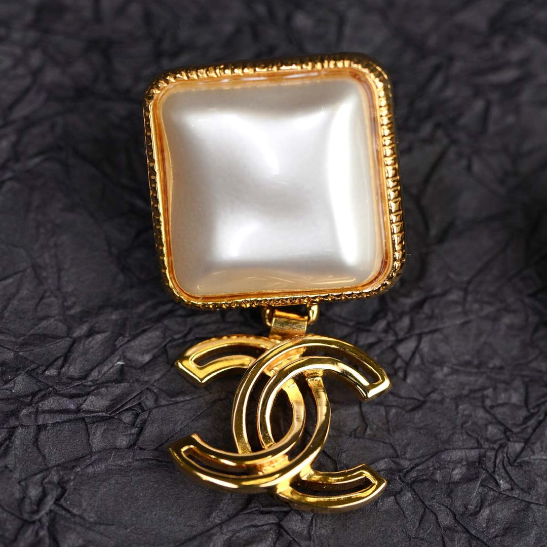 Chanel Aquare Pearl CC Logo Earrings