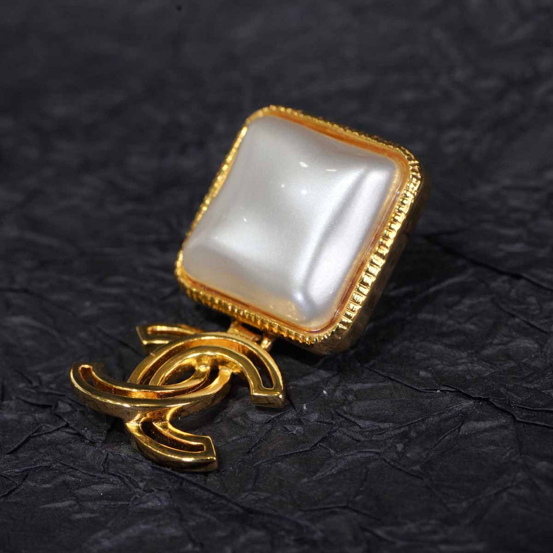 Chanel Aquare Pearl CC Logo Earrings