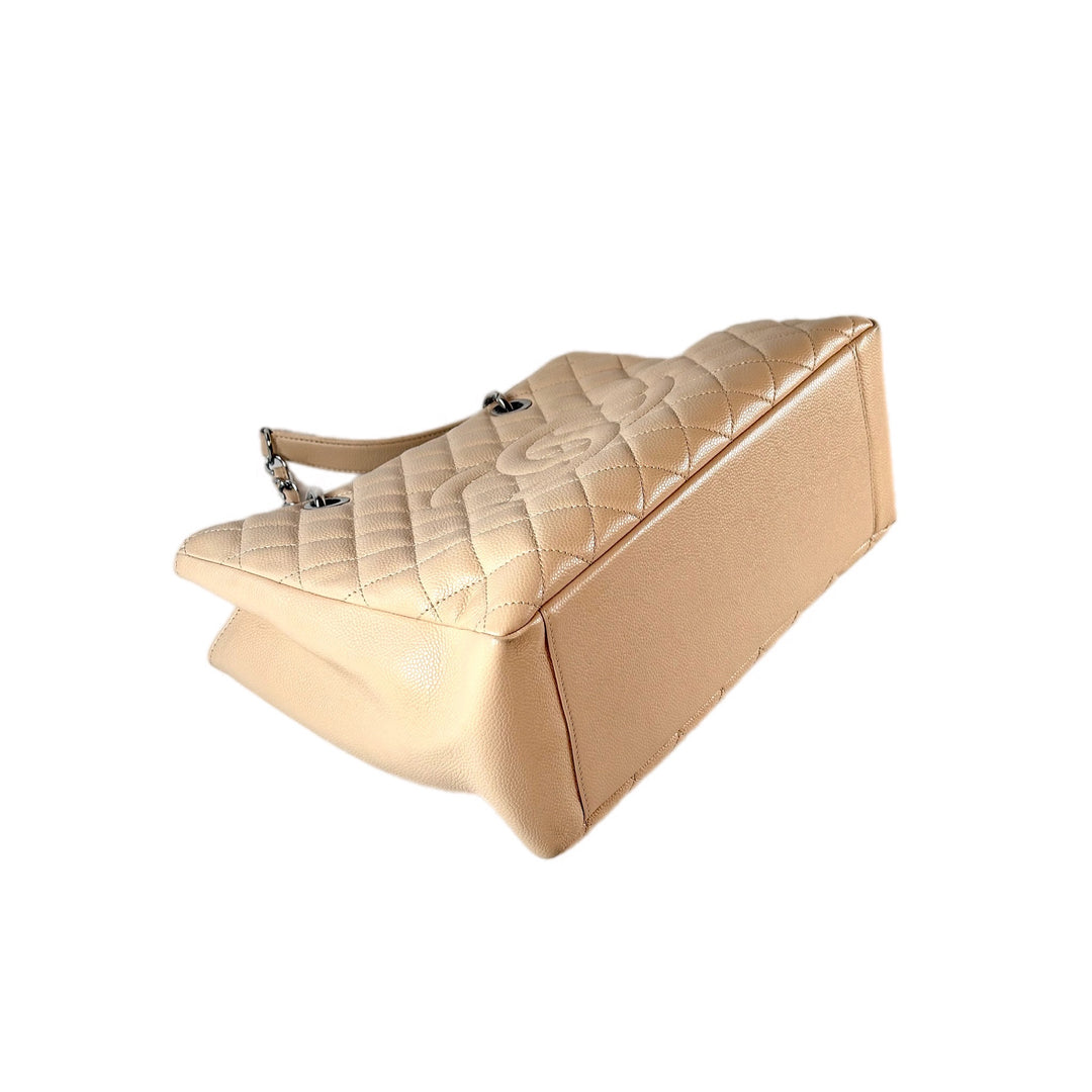Chanel Cream GST Bag - Jiaxyk