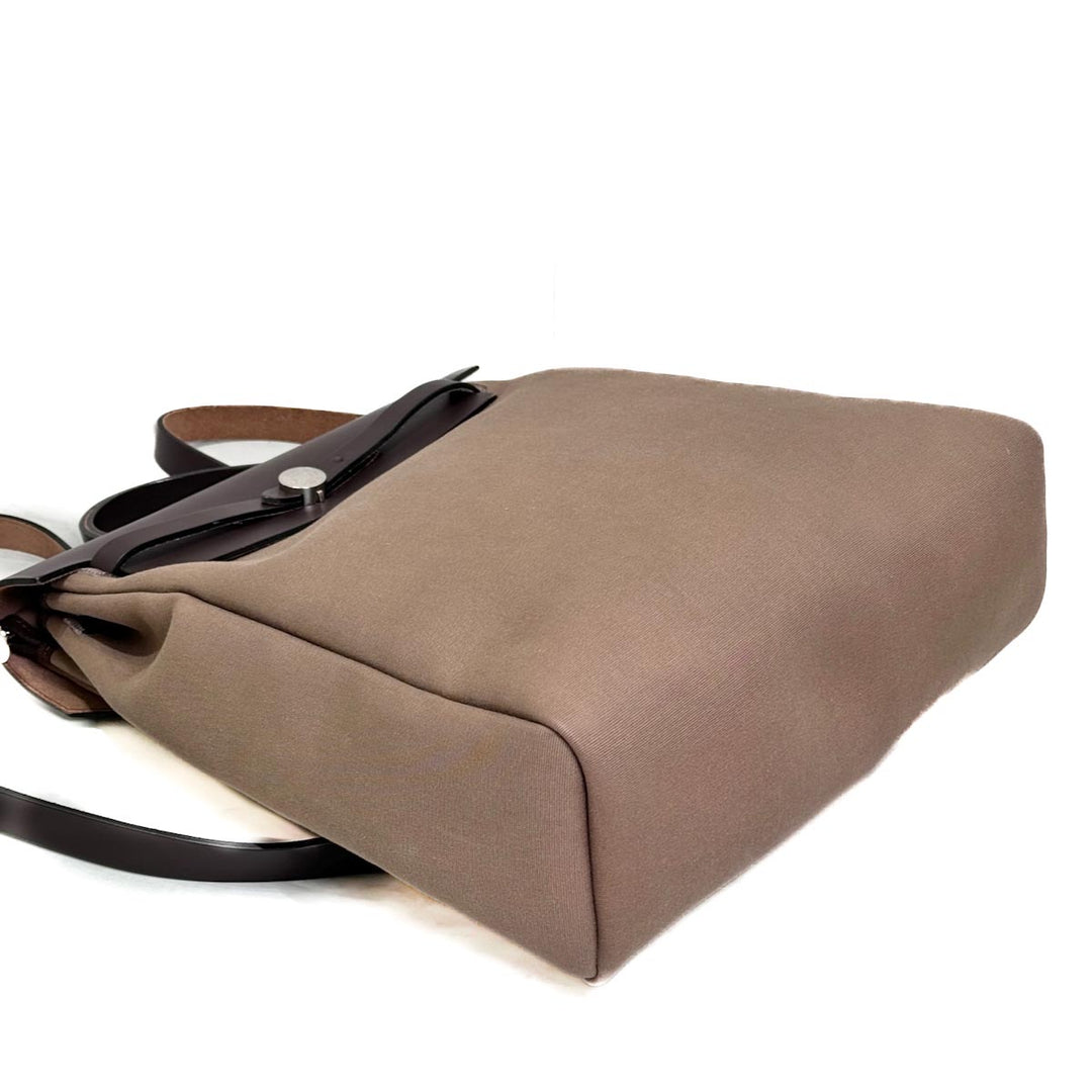 Hermes Toile Officer Ebene Vache Hunter Herbag