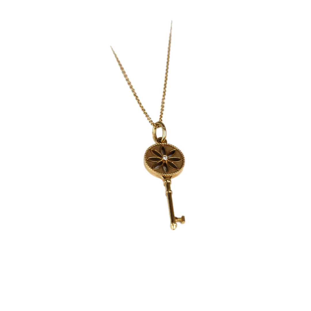 Tiffany 18k Gold Pendant