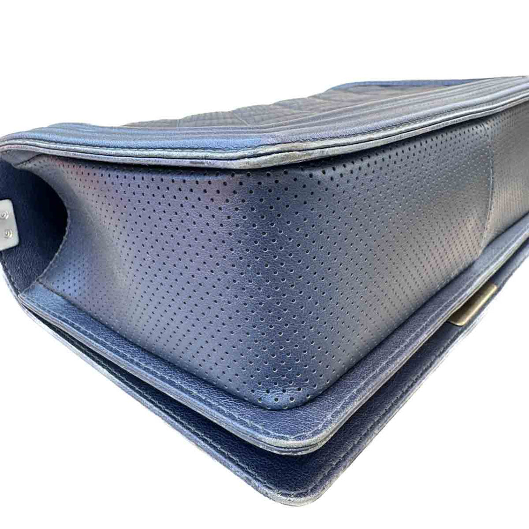 Chanel Medium Blue Leboy Bag - Jiaxyk