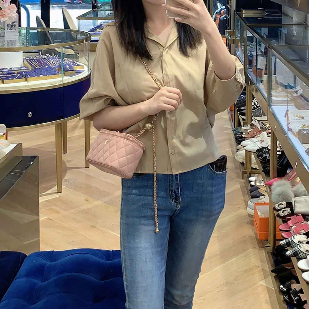Chanel Pink Vanity Case with Pearl Crush - Jiaxyk