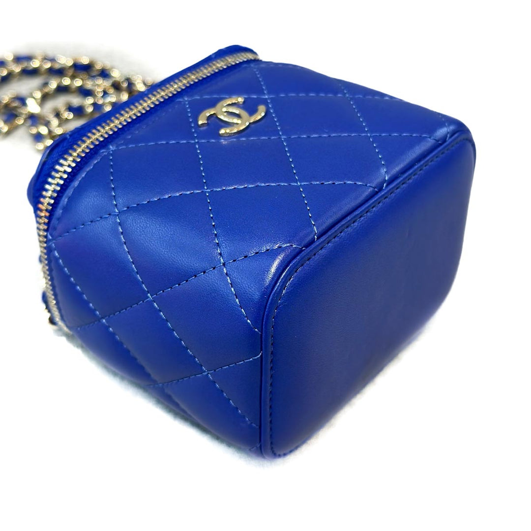 Chanel Mini Blue Top Handle Vanity Case - Jiaxyk
