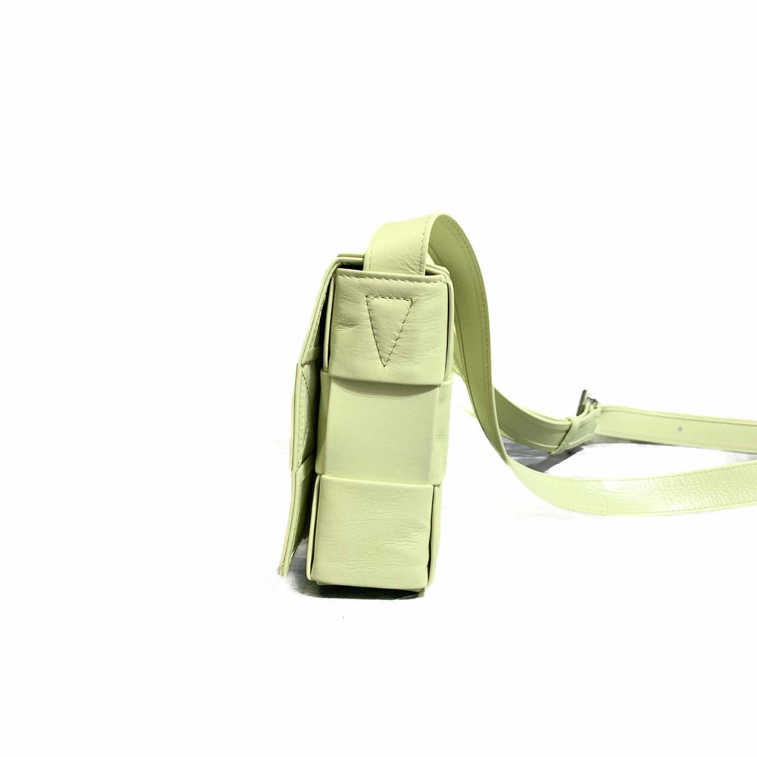 Bottega Veneta Acid Kiwi Yellow Cassette Bag - Jiaxyk
