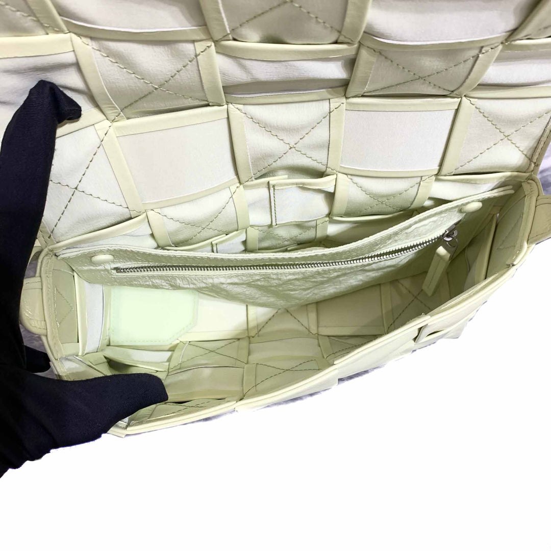 Bottega Veneta Acid Kiwi Yellow Cassette Bag - Jiaxyk