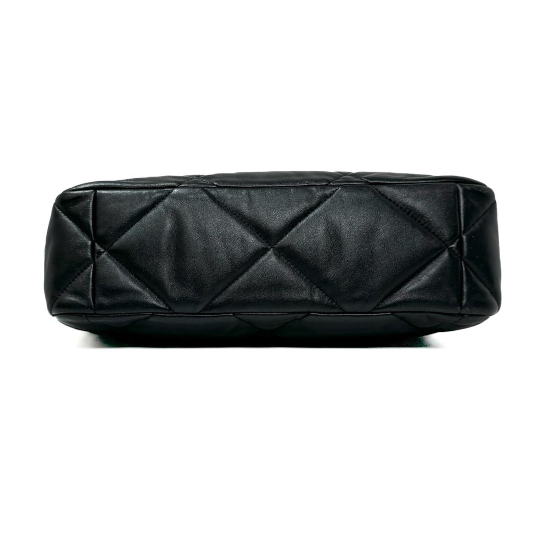 Chanel Medium 19 Bag - Jiaxyk