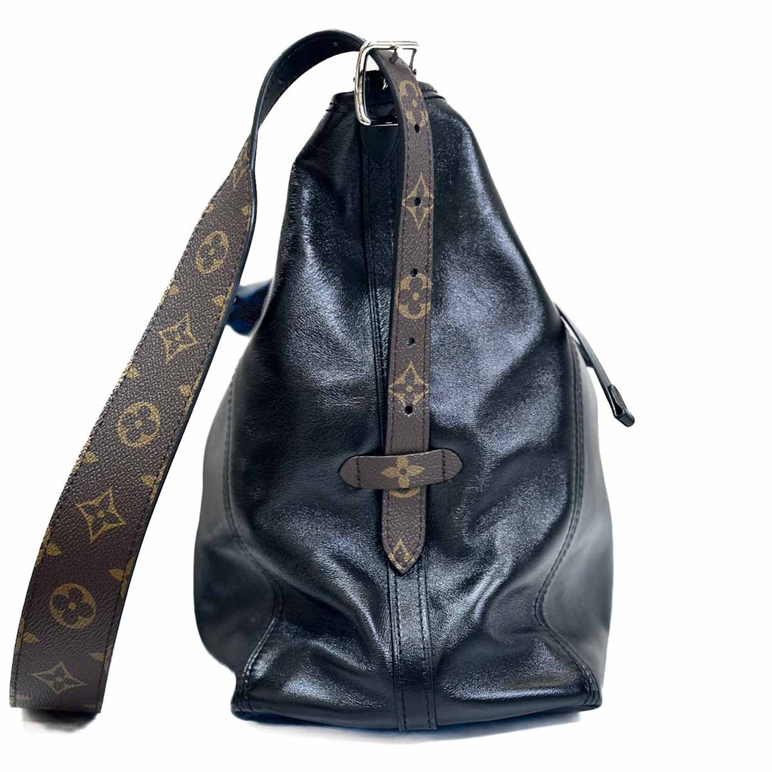Louis Vuitton Black Carryall Vibe MM 39cm - Jiaxyk