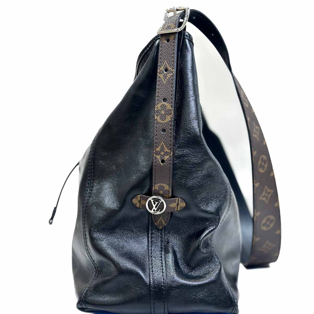 Louis Vuitton Black Carryall Vibe MM 39cm - Jiaxyk