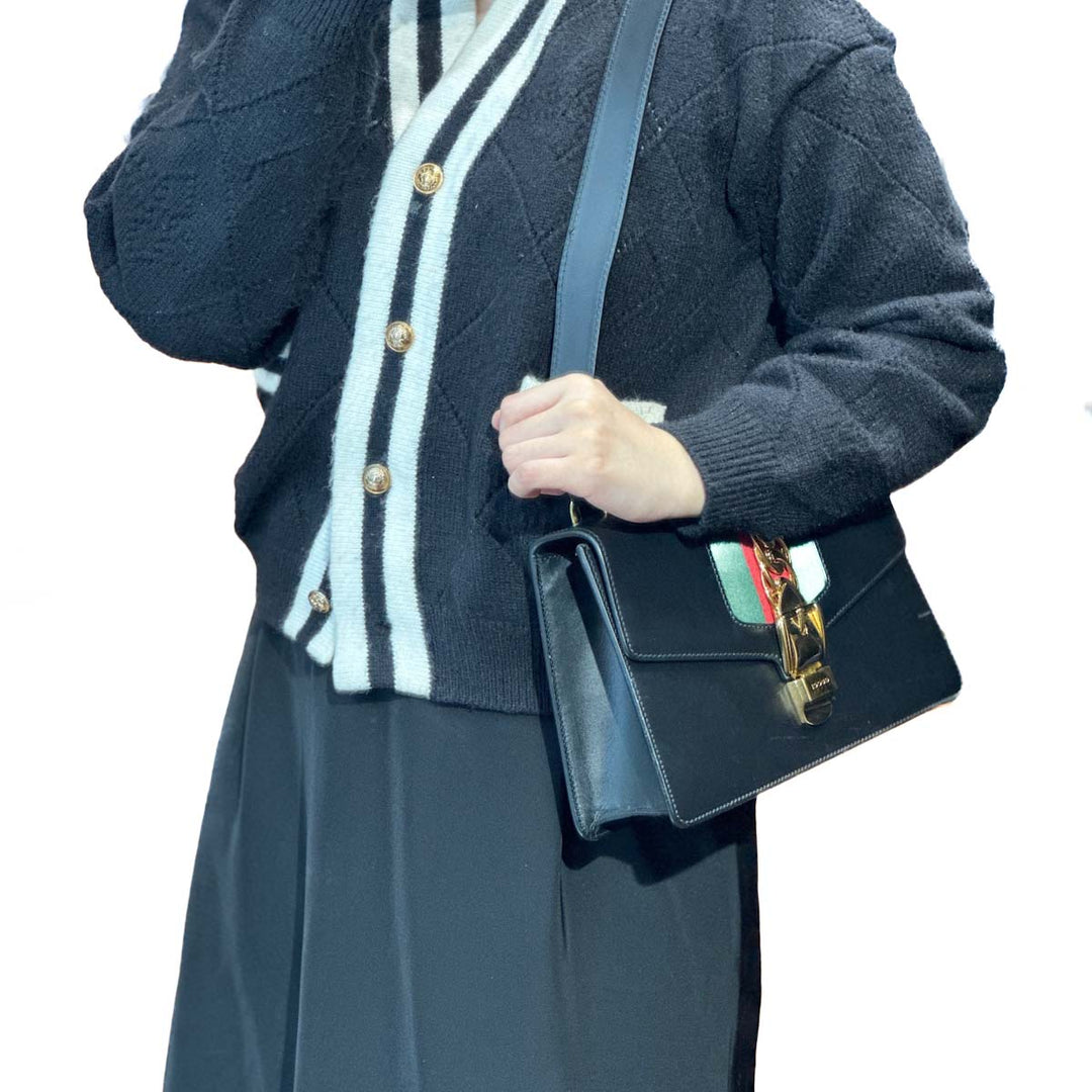 Gucci Small Black Sylvie Bag - Jiaxyk