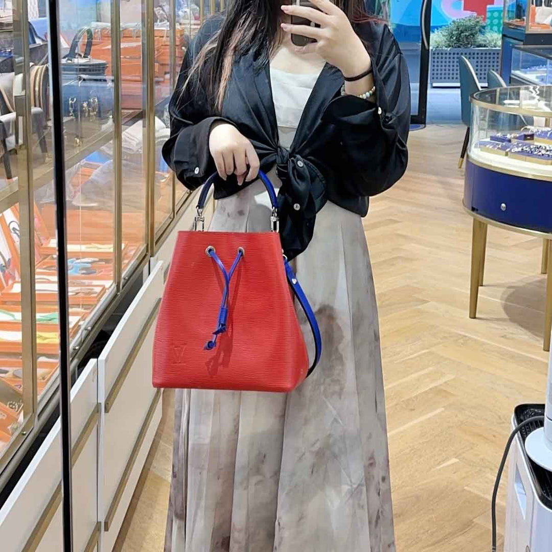 Louis Vuitton Red Epi Neo Noe Bag - Jiaxyk