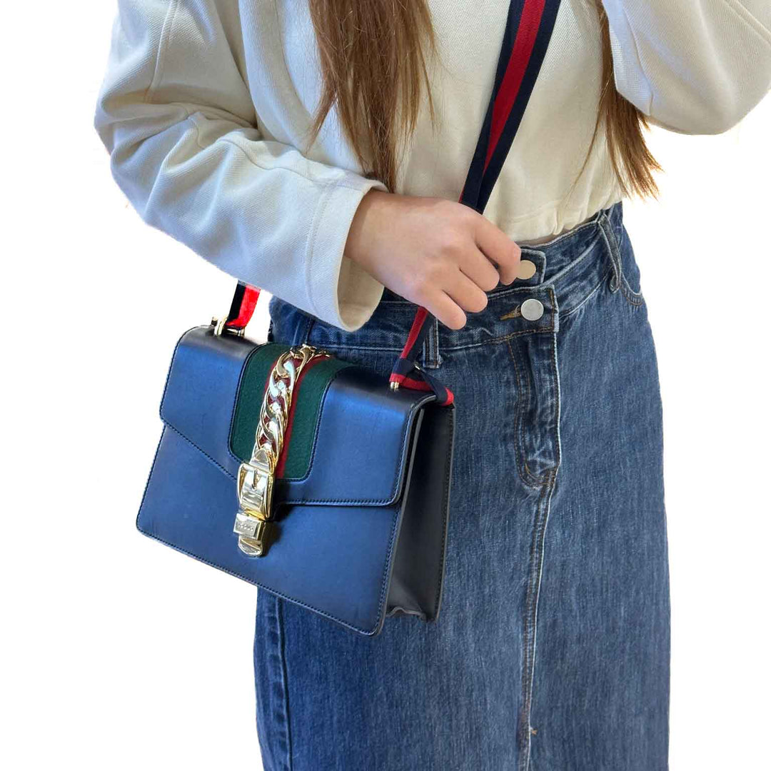 Gucci Small Black Sylvie Bag - Jiaxyk