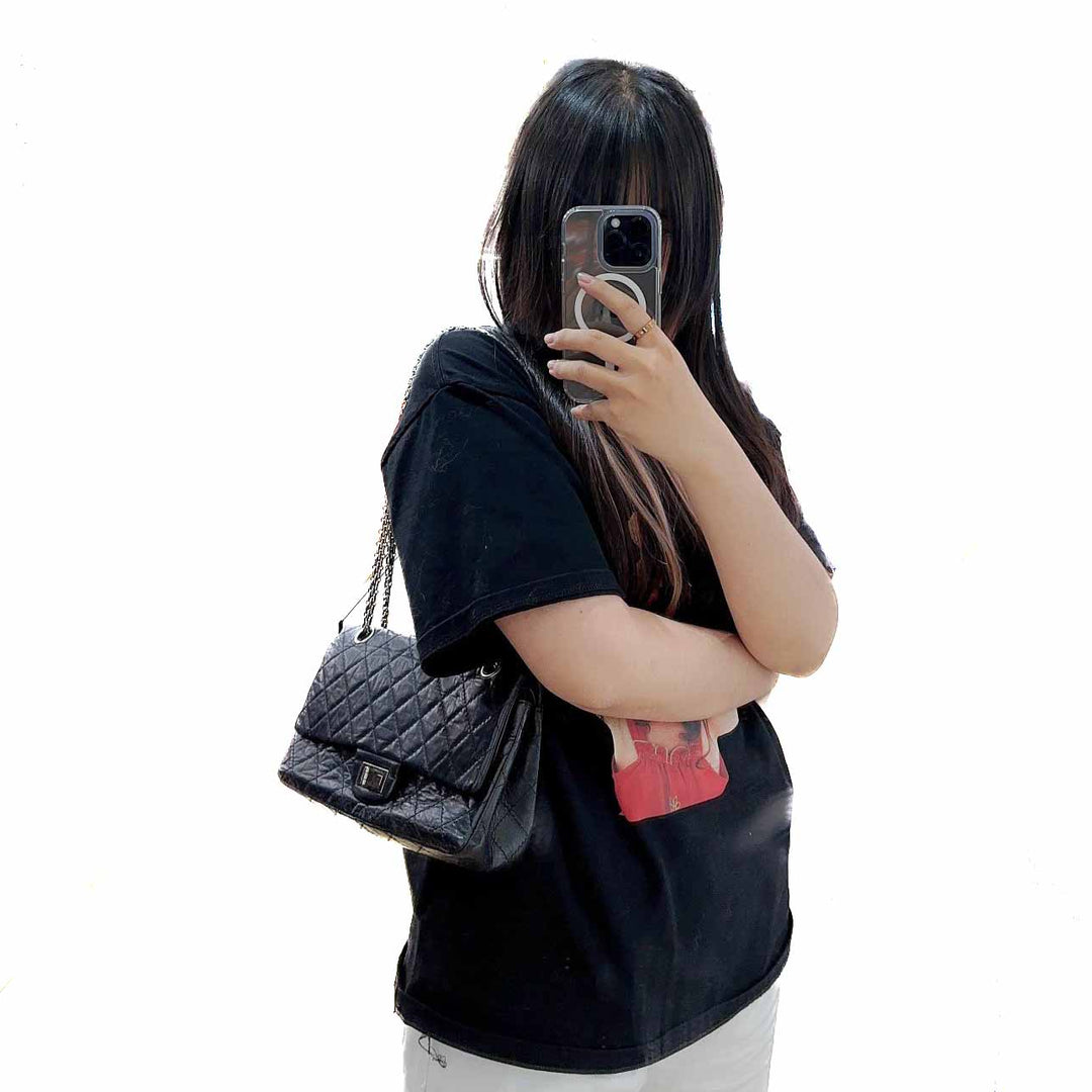 Chanel Small Black 2.55 Reissue Bag - Jiaxyk