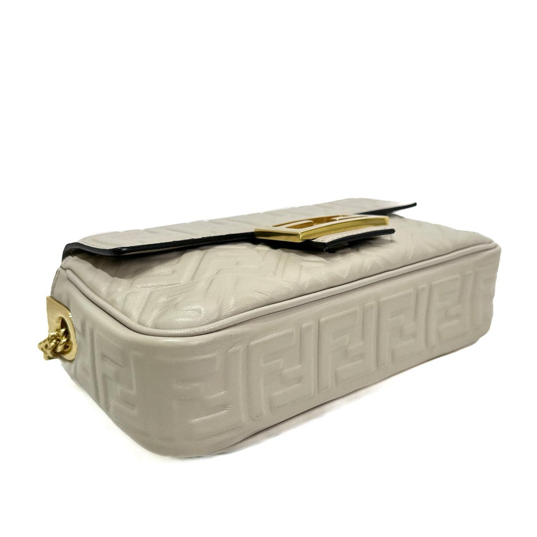 Fendi Small Nude Baguette Bag - Jiaxyk