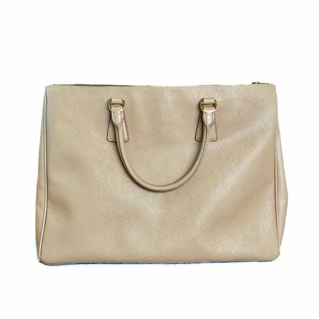 Prada Large Nude Saffiano Bag - Jiaxyk