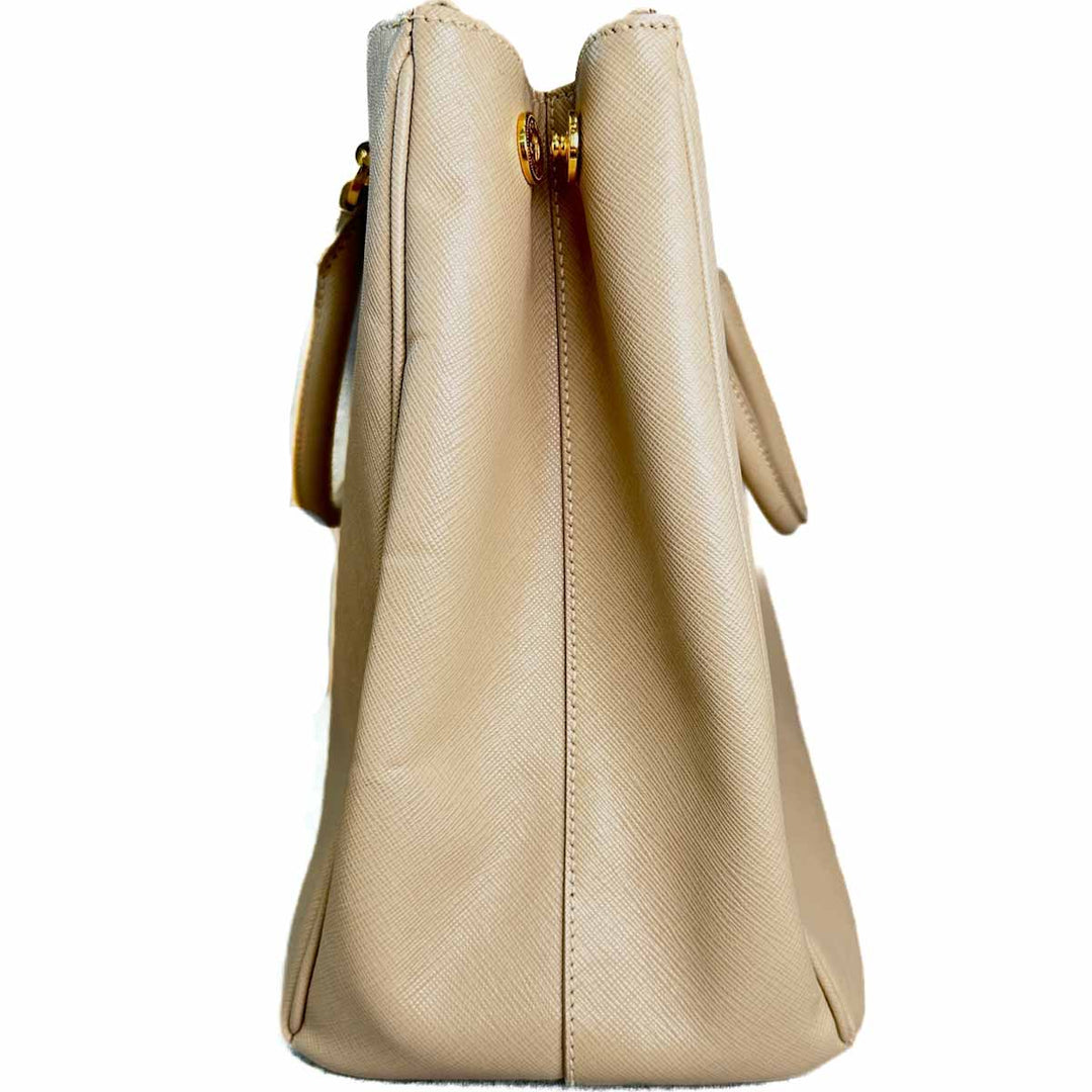 Prada Large Nude Saffiano Bag - Jiaxyk