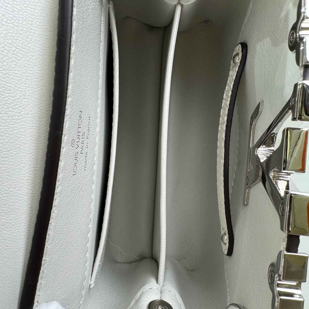 Louis Vuitton Mini Capucines Lizard Pearly White With Crystal - Jiaxyk
