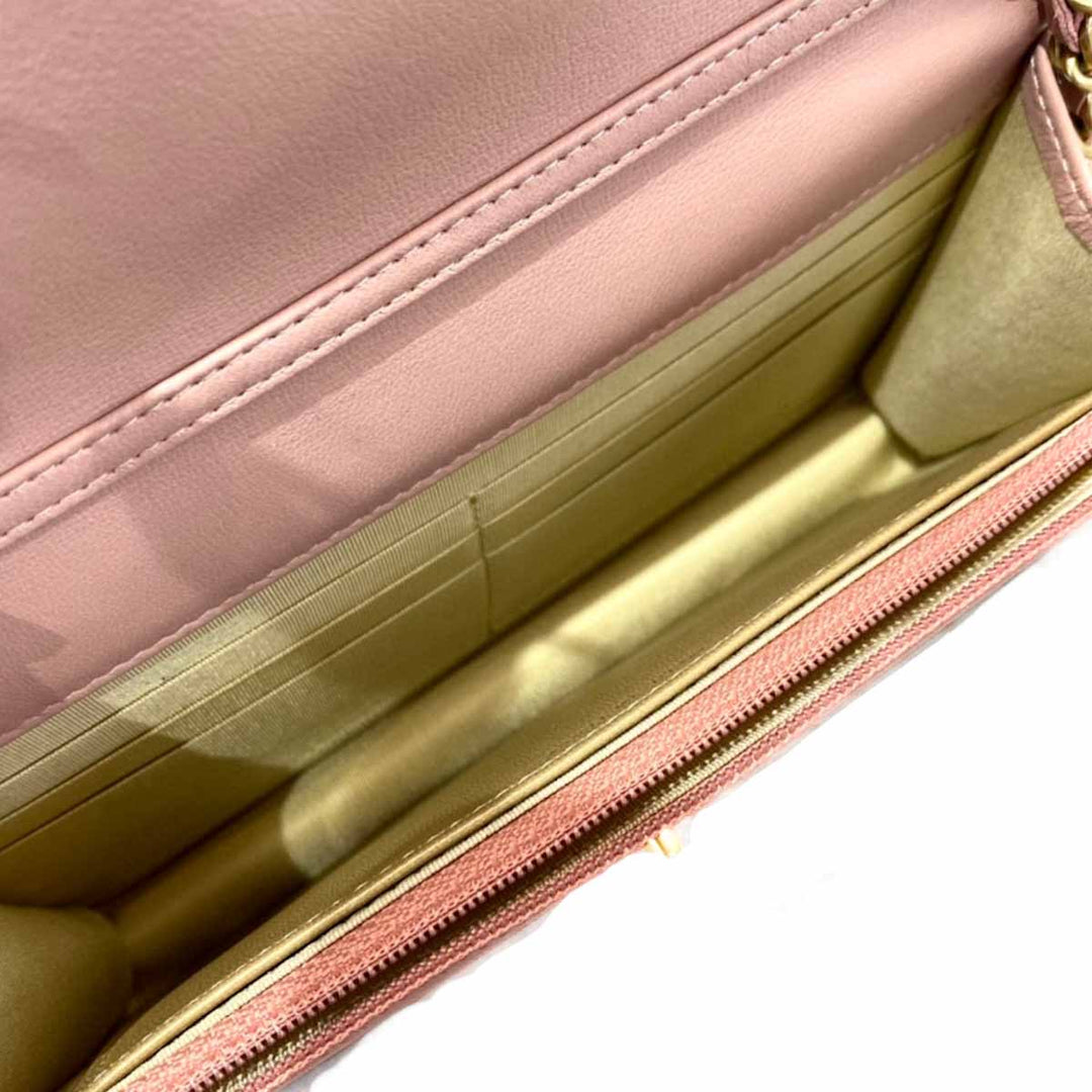 Chanel Pink Woc with Pearl Crush - Jiaxyk