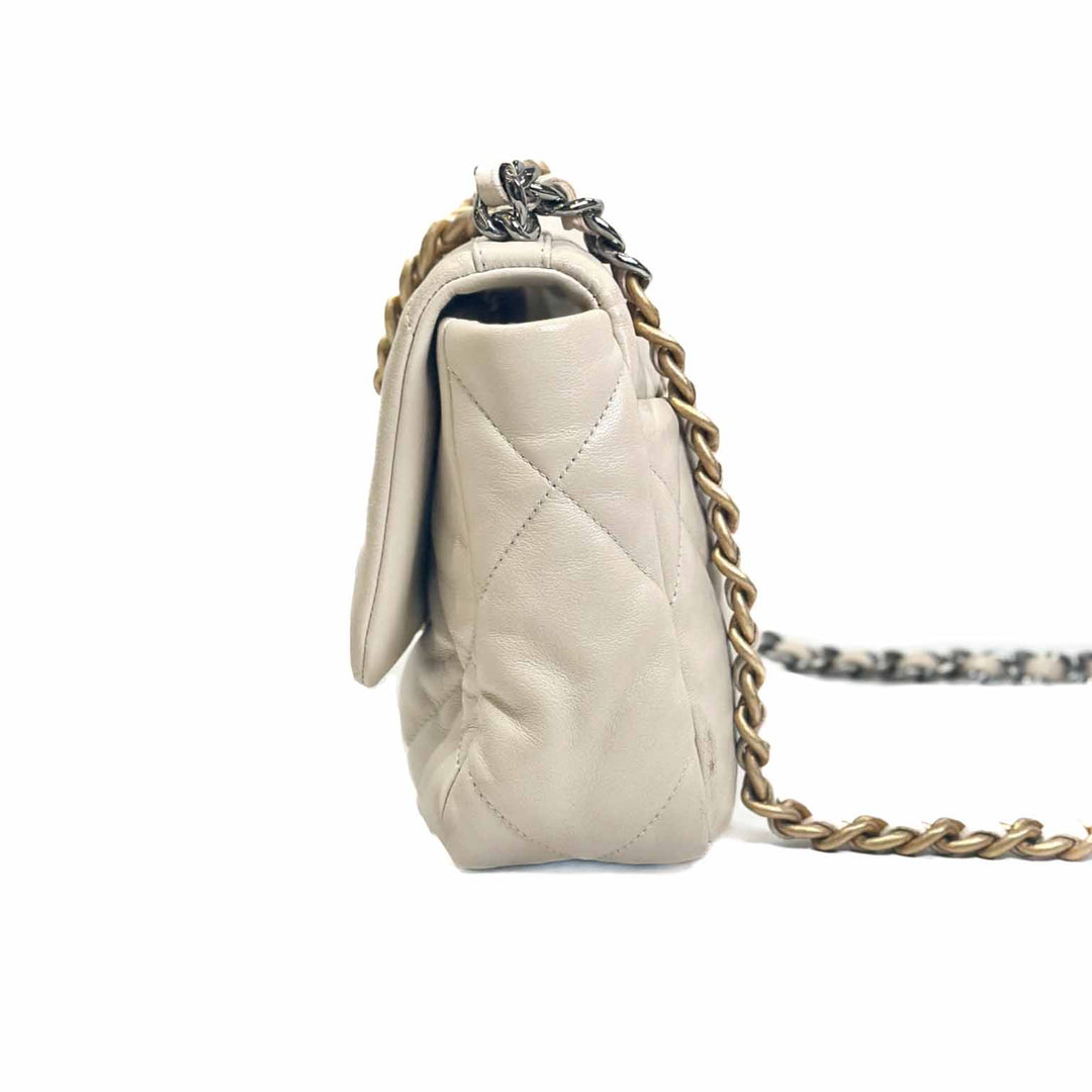 Chanel Beige Small 19 Bag - Jiaxyk