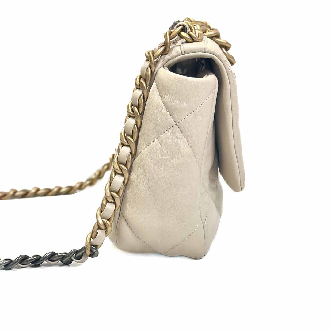 Chanel Beige Small 19 Bag - Jiaxyk