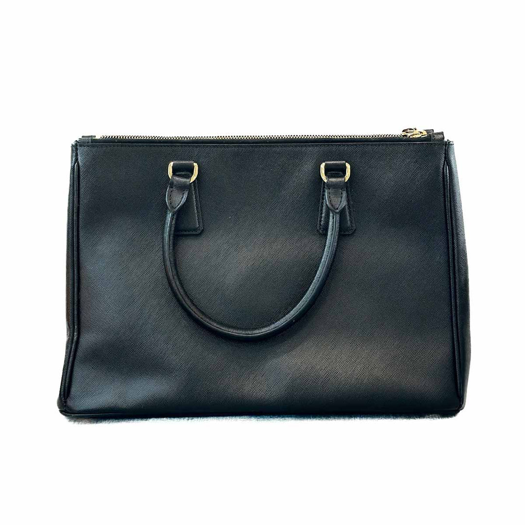 Prada Saffiano Black Bag - Jiaxyk