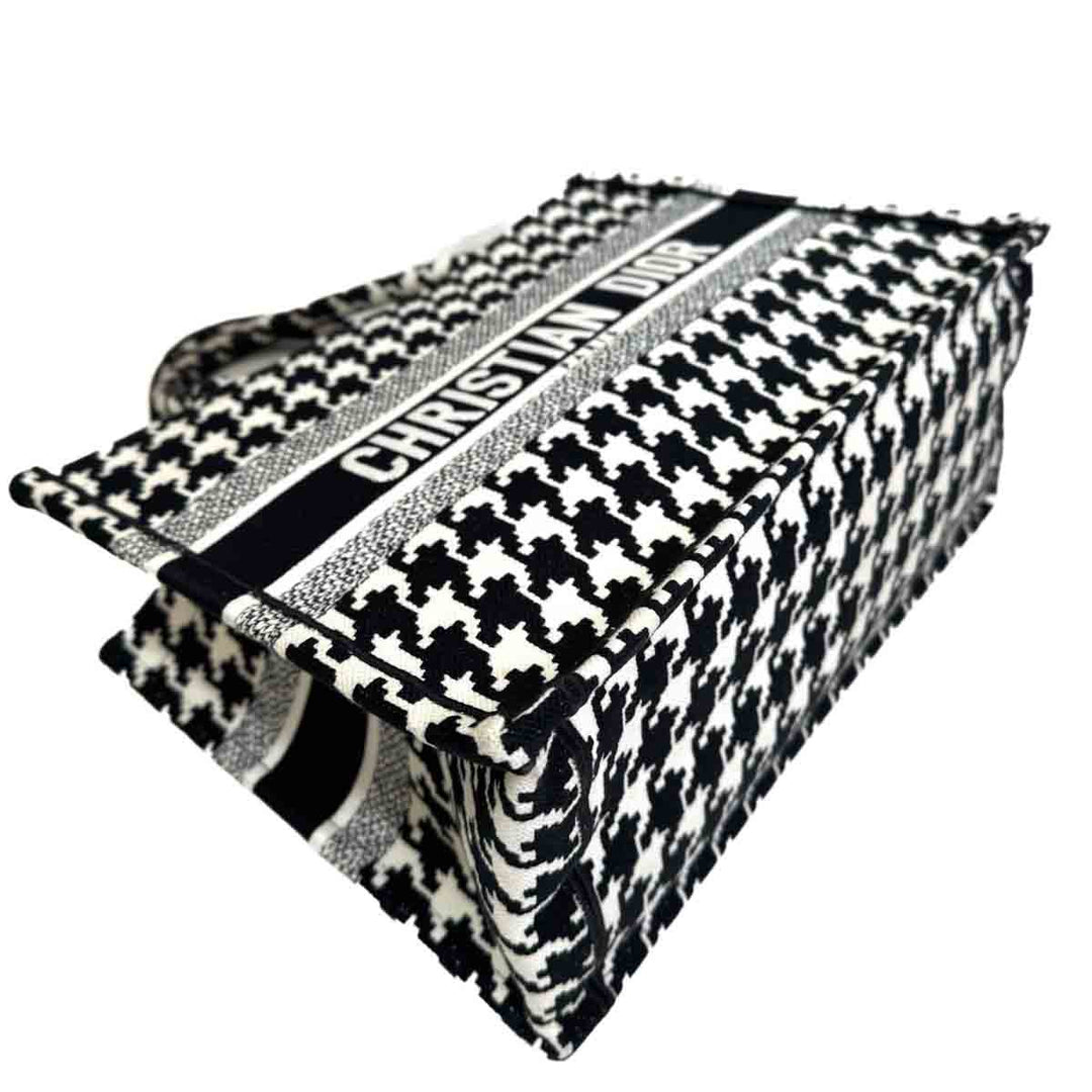 Dior Black & White MM Book Tote - Jiaxyk