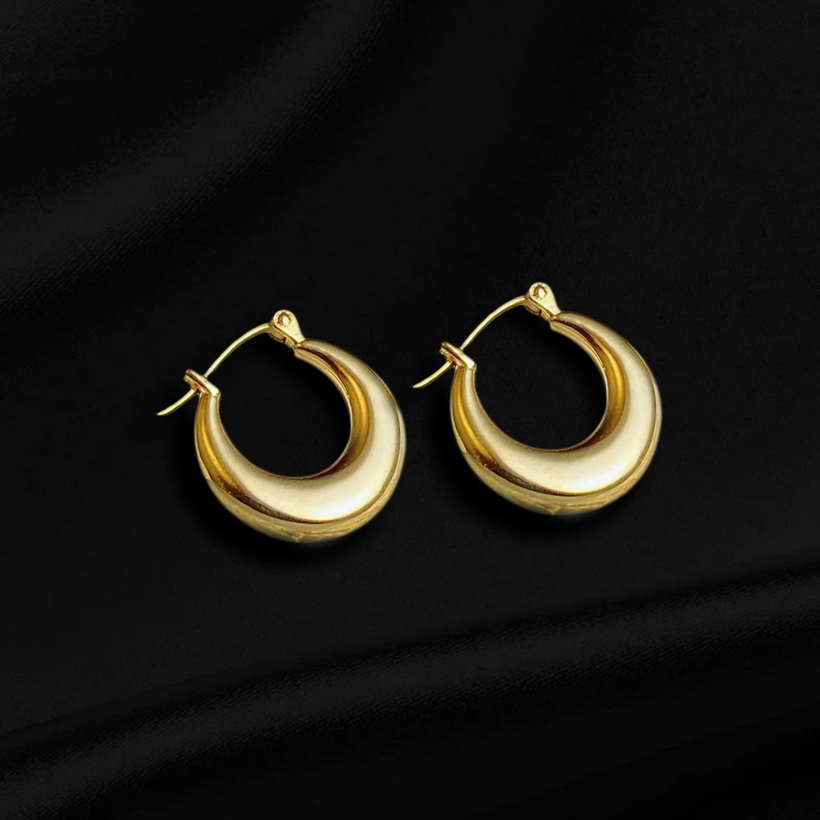 Jiaxy & K Jewelry - Plain 18k Gold