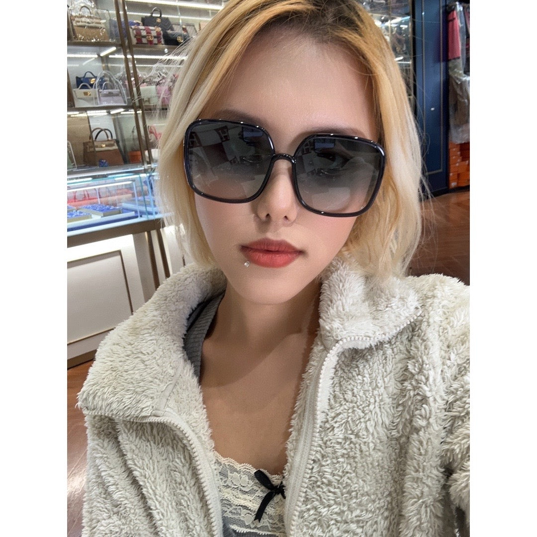 Dior Black & Blue Square Sunglasses - Jiaxyk