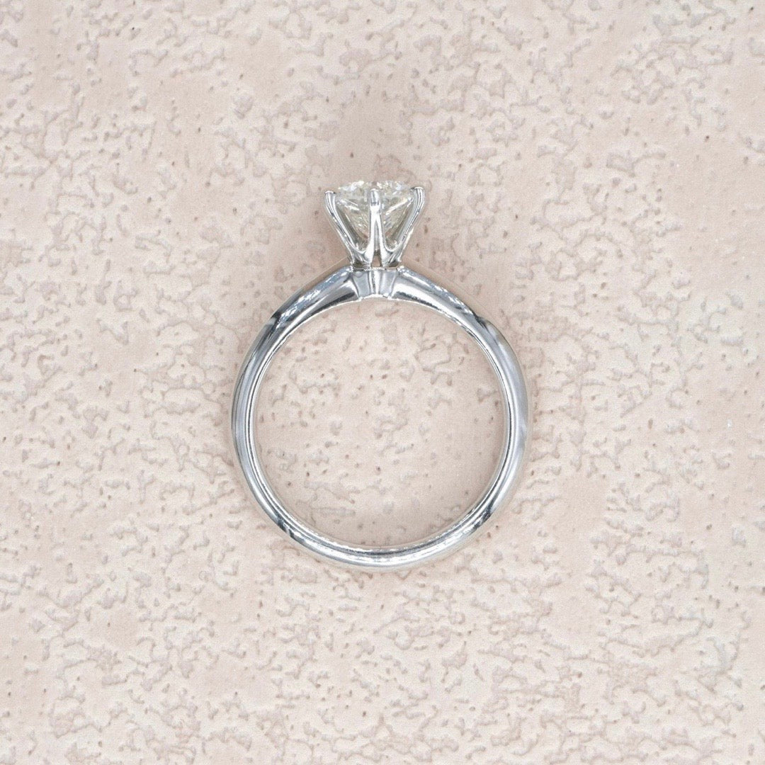 Tiffany Engagement Ring with a Round Brilliant Diamond 0.88CT - Jiaxyk