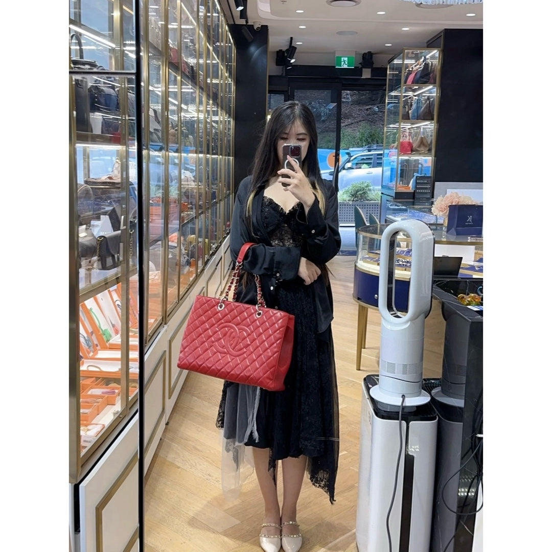 Chanel Red Caviar Grand Shopping Tote - Jiaxyk