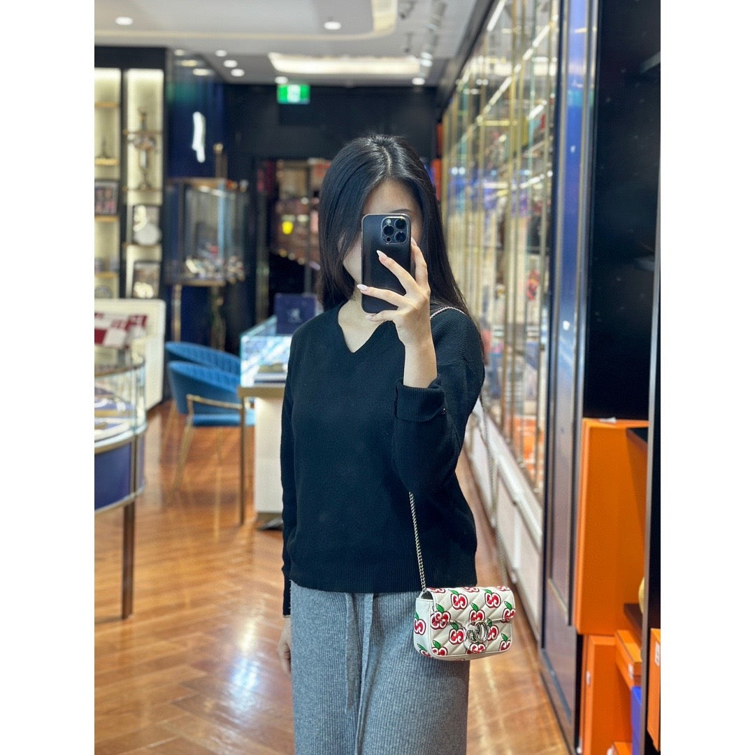 Gucci GG Marmont Super Mini Matelassé Bag - Jiaxyk