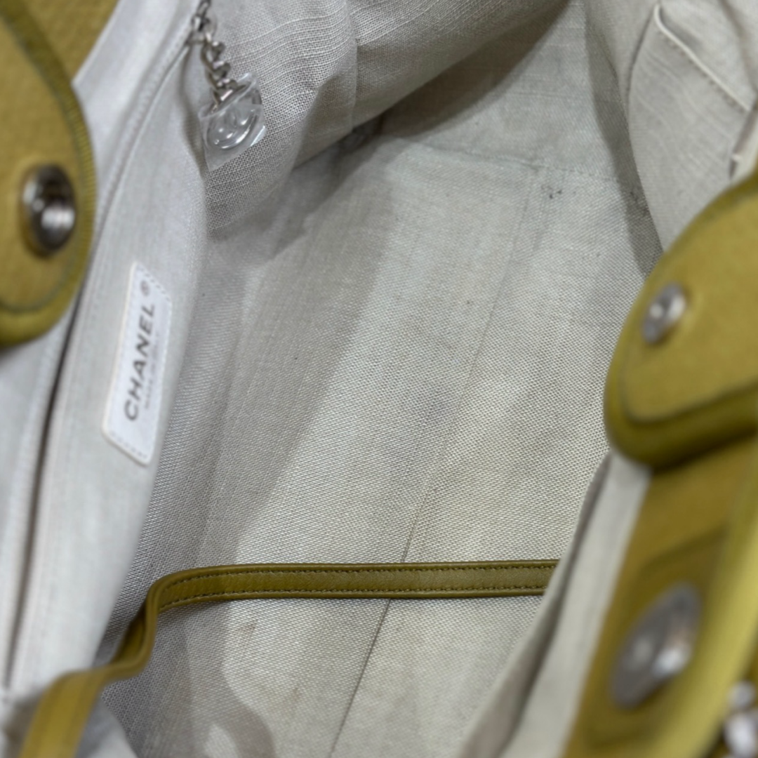 Chanel Small Green Deauville Tote - Jiaxyk