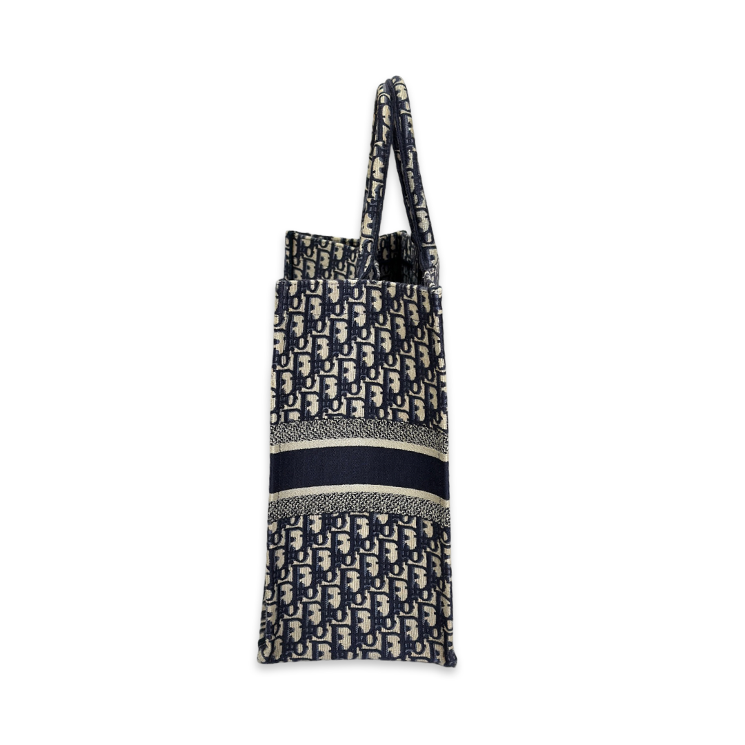 Dior Large Book Tote - Jiaxyk