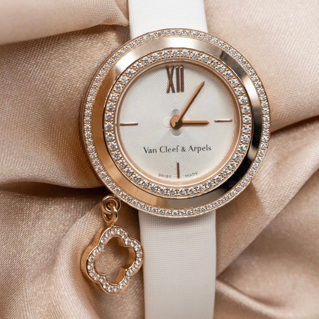 Van Cleef & Arpels Charms Quartz Watch - Jiaxyk