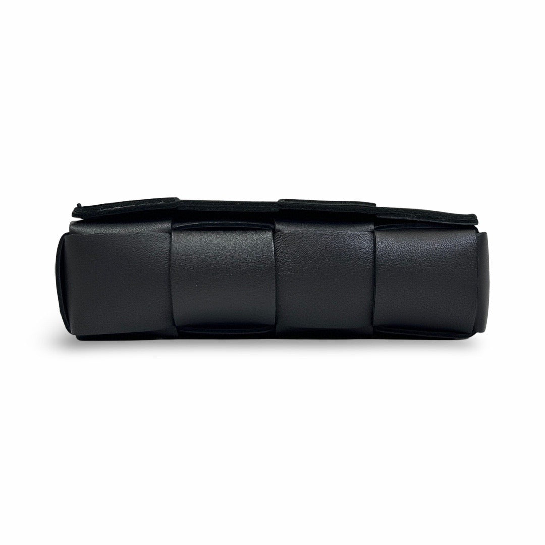 Bottega Veneta Black Cassette Belt Bag - Jiaxyk