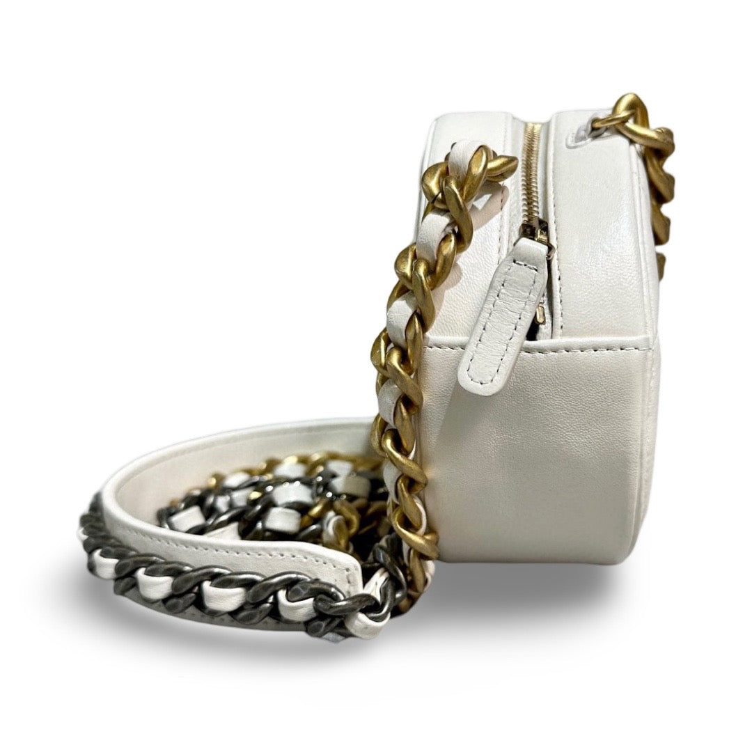 Chanel 19 White Round Chain Bag - Jiaxyk