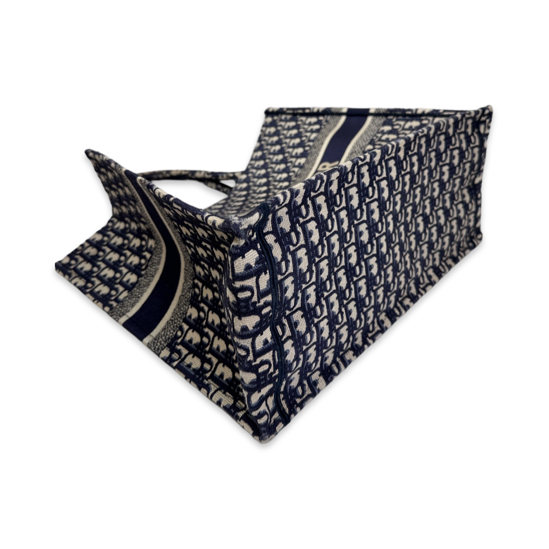Dior Large Book Tote - Jiaxyk