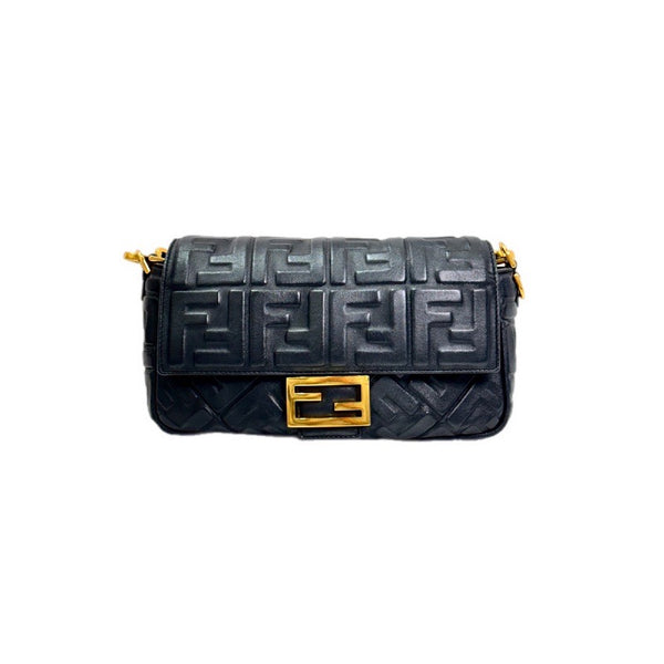 Pre-owned Fendi Baguette Classic Size Black Calfskin Bag