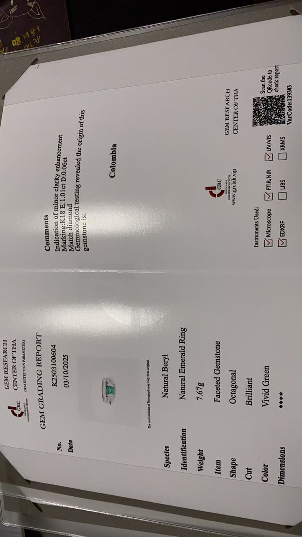 Emerald Ring D1.01 d0.06ct 18K,Columbia GRC Minor