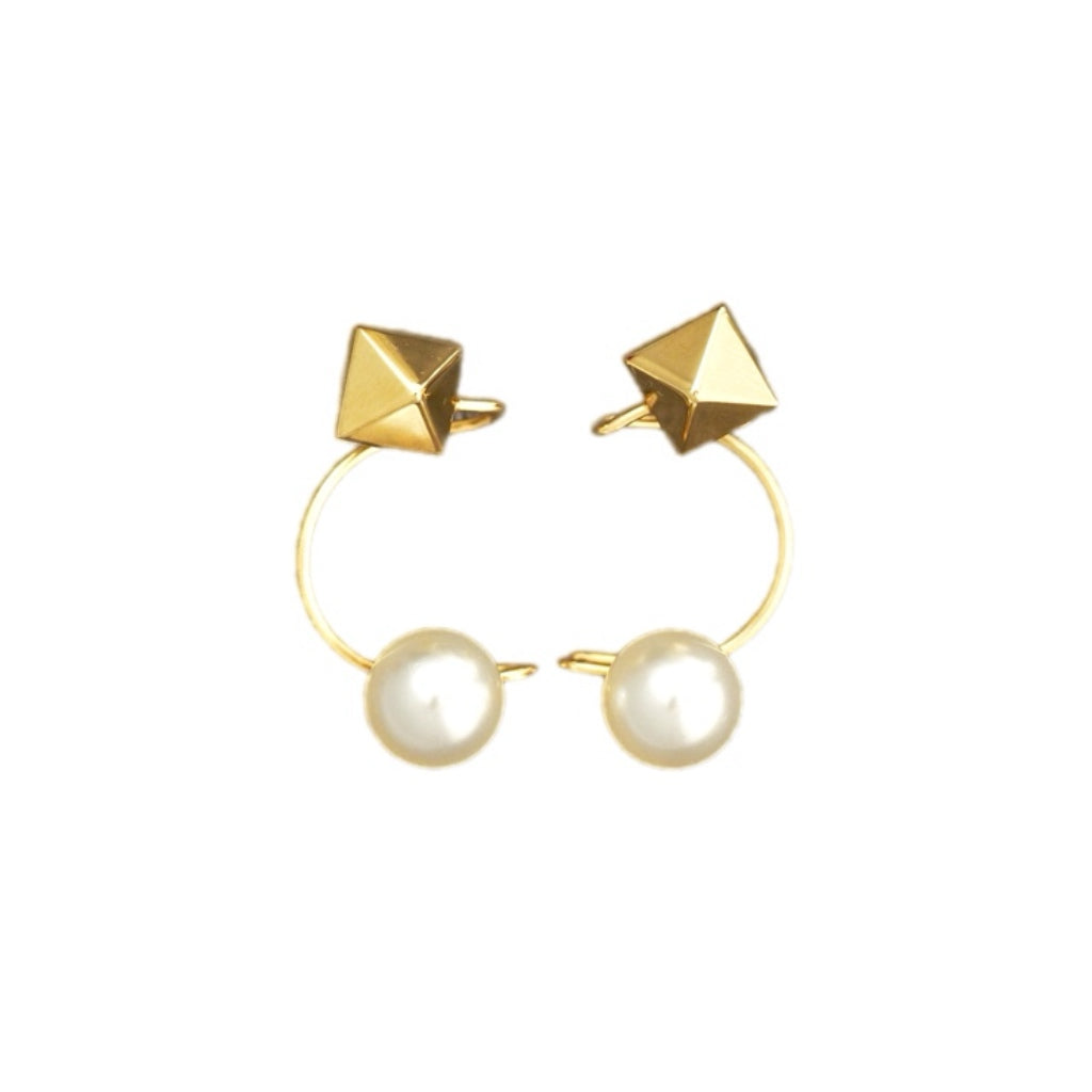 Valentino  Pearl Stud Earring