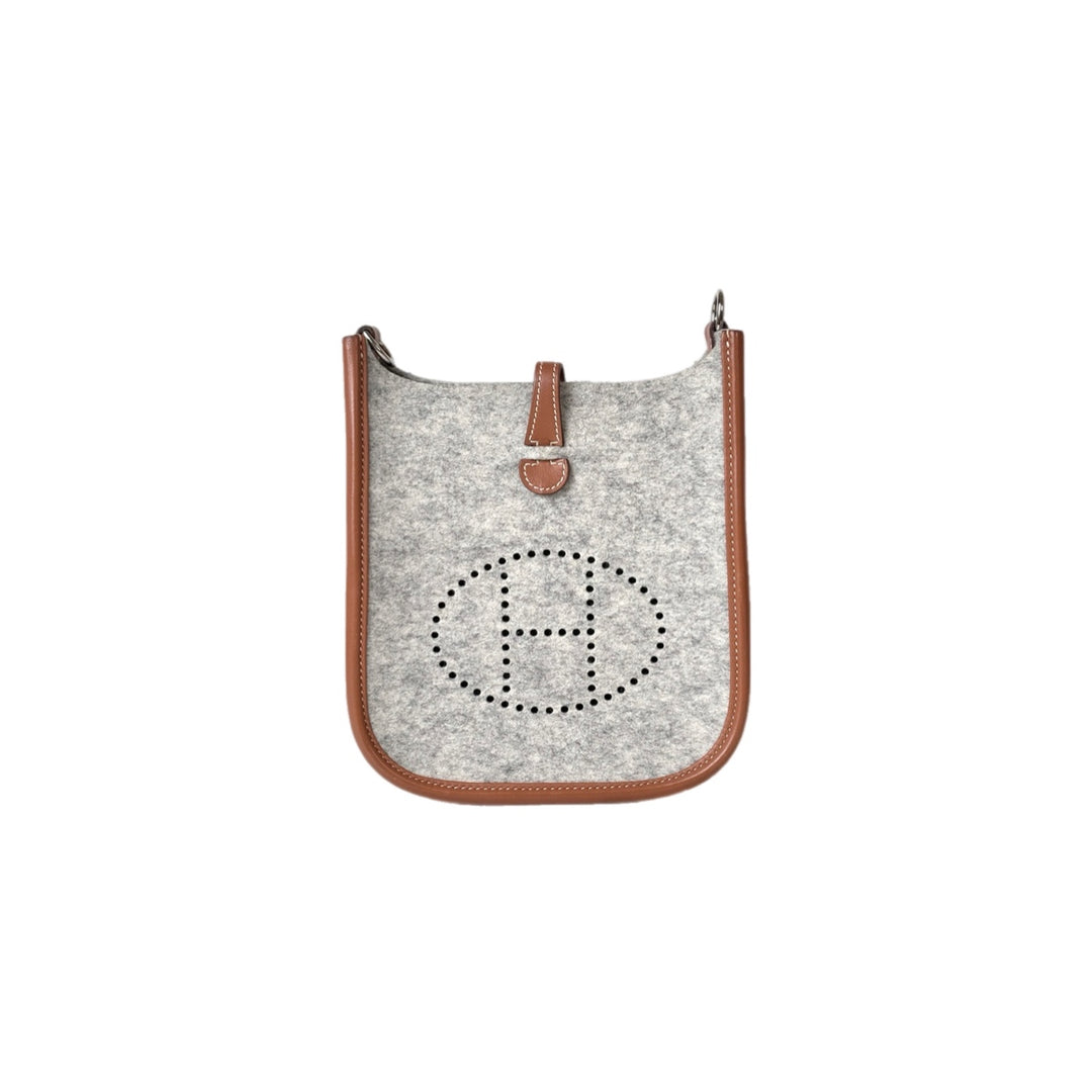 Hermes Mini Evelyn Gen III Felt Bag