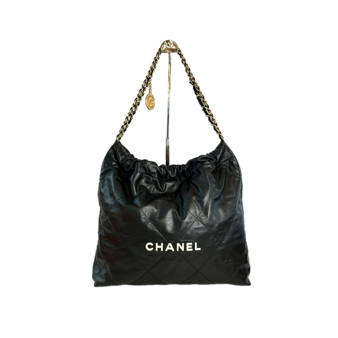 Chanel 22 Small Bag Black