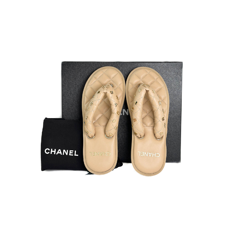 Chanel 23P Thongs With Charm #38