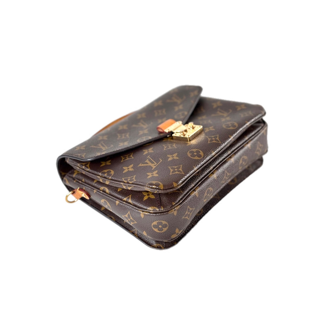 Louis Vuitton Pochette Métis Monogram