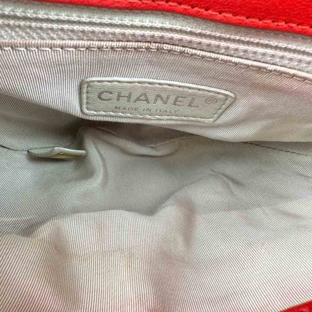 Chanel Interlocking CC Leather Bag