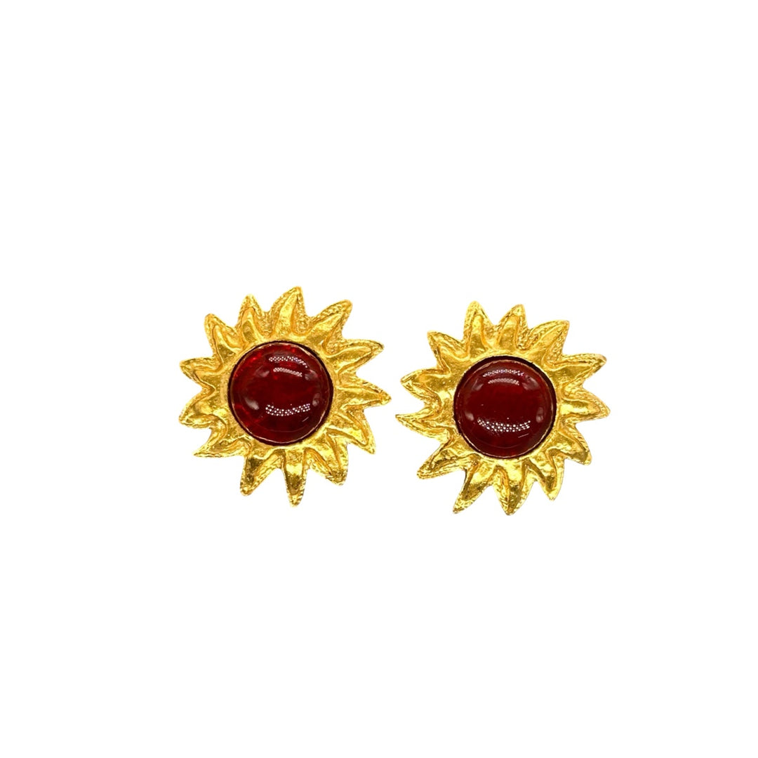 Chanel Red Vintage Earring Clip