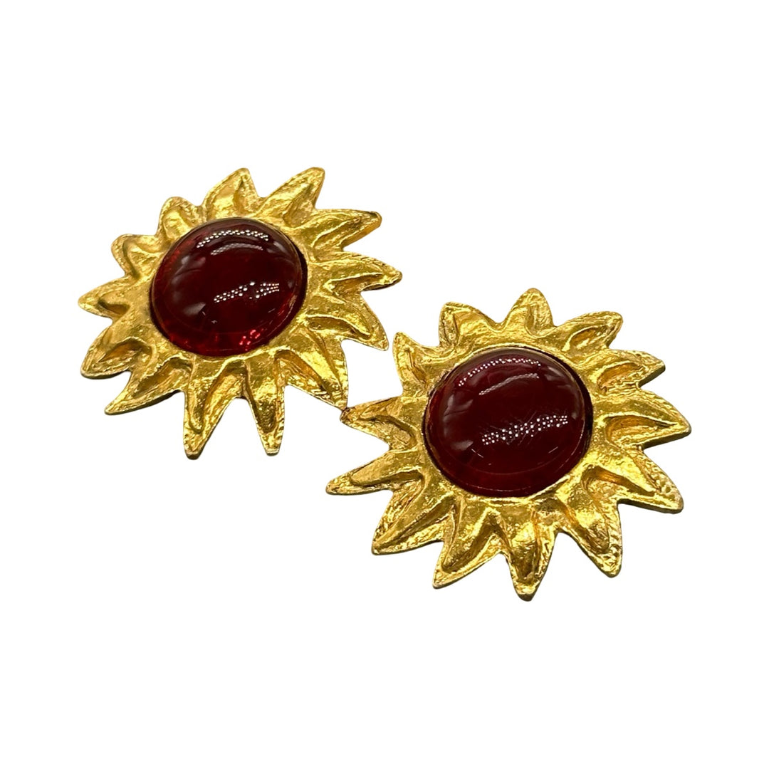 Chanel Red Vintage Earring Clip