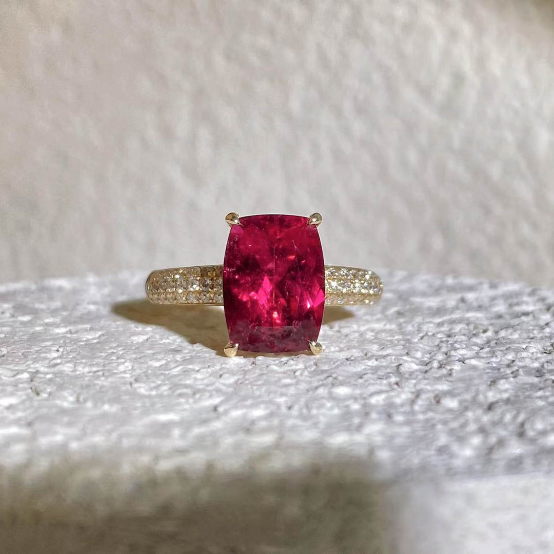 Natural Rubellite Tourmaline Ring D3.37ct d0.31ct. 18K Fuchsia Rose